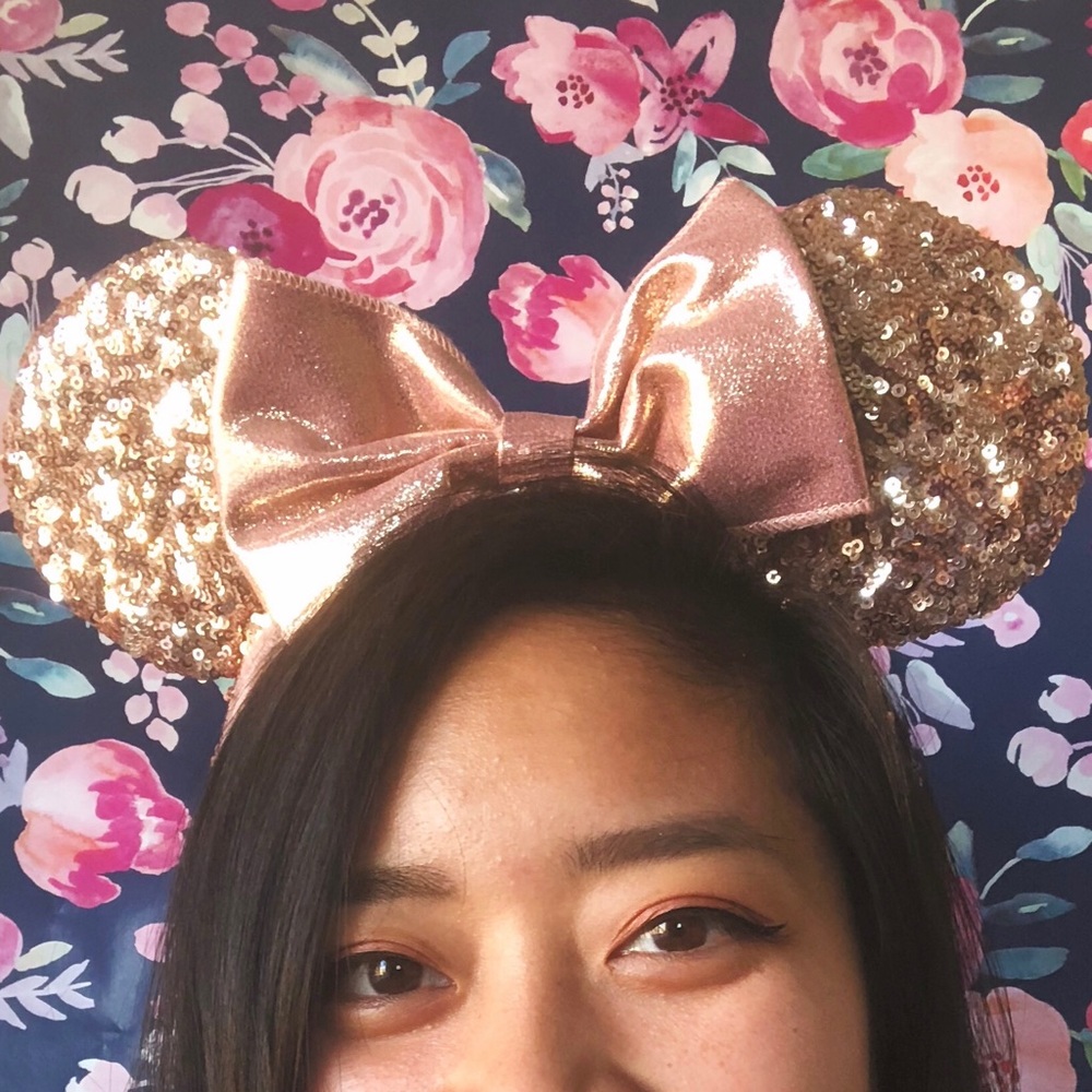 Rose Gold Sequin Minnie Mouse Disneyland Ears